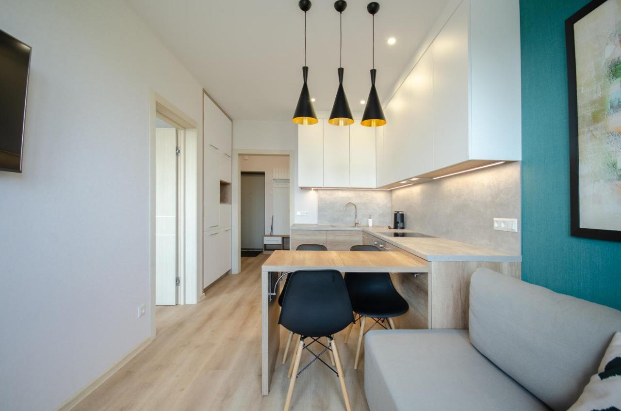 Petrovdom 5-25 In Cozy Apartment In Residential Complex "Beresteiskyi" Kijev Kültér fotó