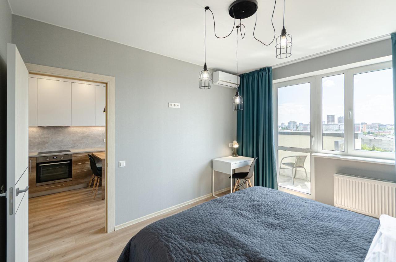 Petrovdom 5-25 In Cozy Apartment In Residential Complex "Beresteiskyi" Kijev Kültér fotó